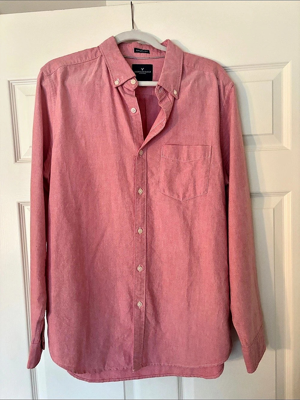 American Eagle Outfitters American Eagle Seriously Soft Button Down Shirt